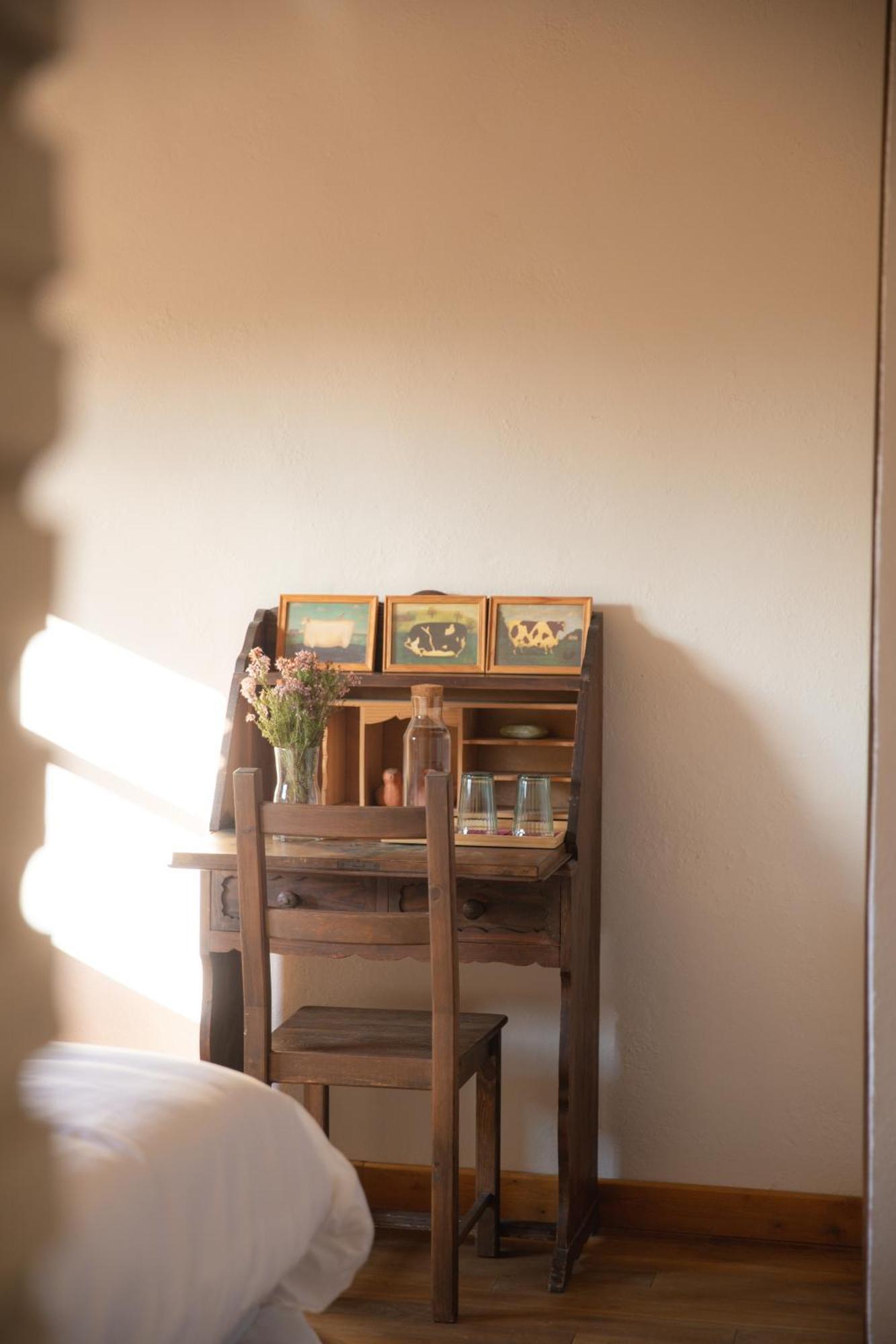 Mas De L'Arlequi Guest House Rojals Стая снимка